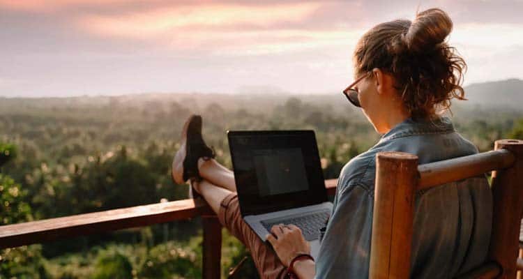 Experience remote work excellence as a woman embraces best practices with Juna's accounting services. Unleash your potential & redefine success. #RemoteWorkExcellence #JunaEmpowers